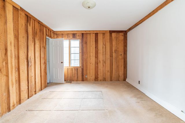 645 W Sylvan Lane, Bloomington, IN 47404