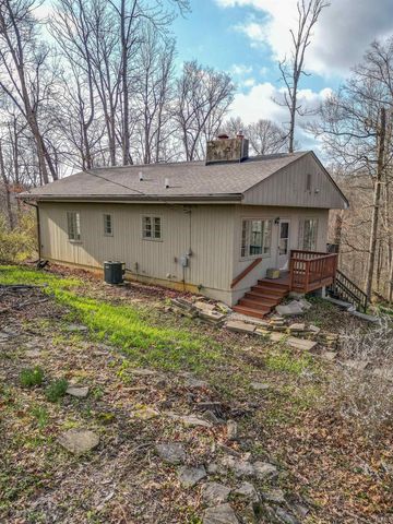 645 W Sylvan Lane, Bloomington, IN 47404