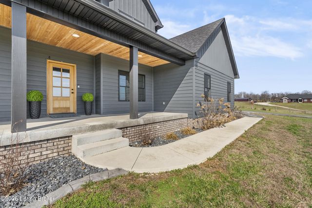 285 Easton Ln, Bloomfield, KY 40008