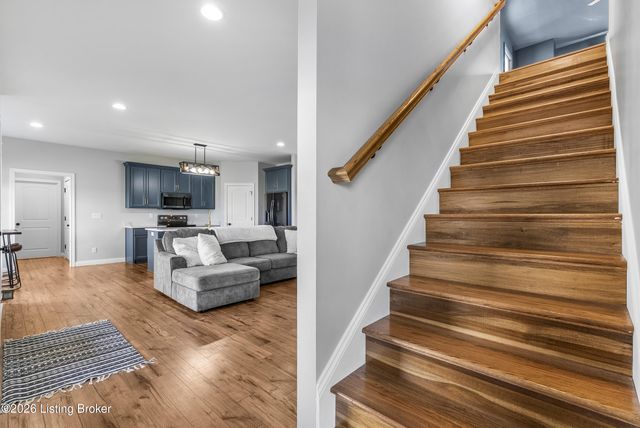 285 Easton Ln, Bloomfield, KY 40008