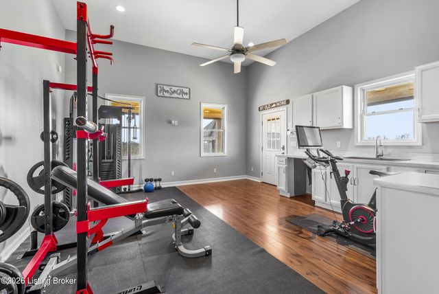 285 Easton Ln, Bloomfield, KY 40008