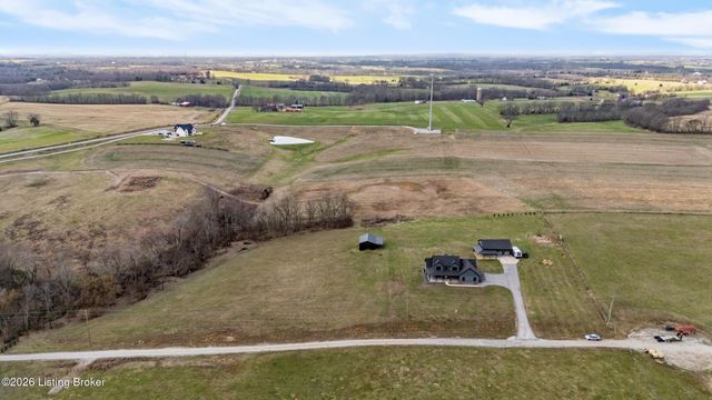 285 Easton Ln, Bloomfield, KY 40008