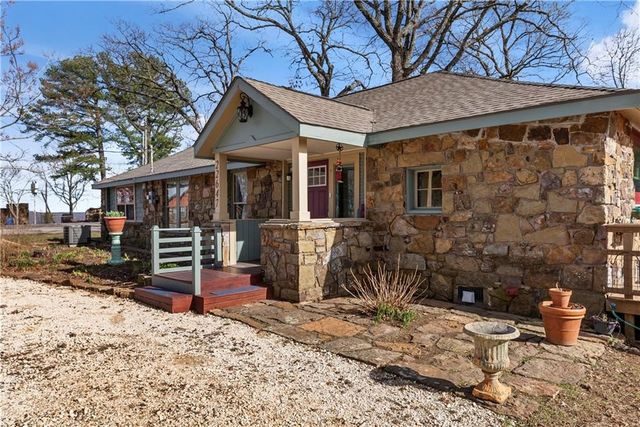 22647 N Highway 71, Winslow, AR 72959