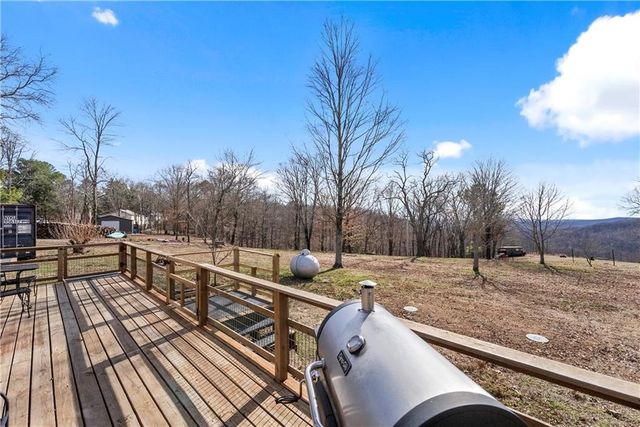 22647 N Highway 71, Winslow, AR 72959