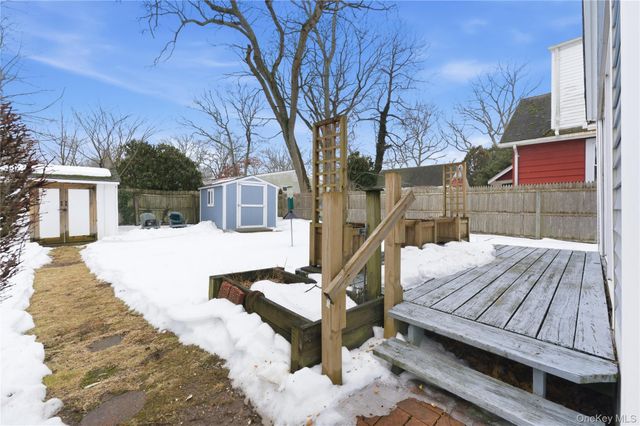 20 Bristol Street, Huntington, NY 11743