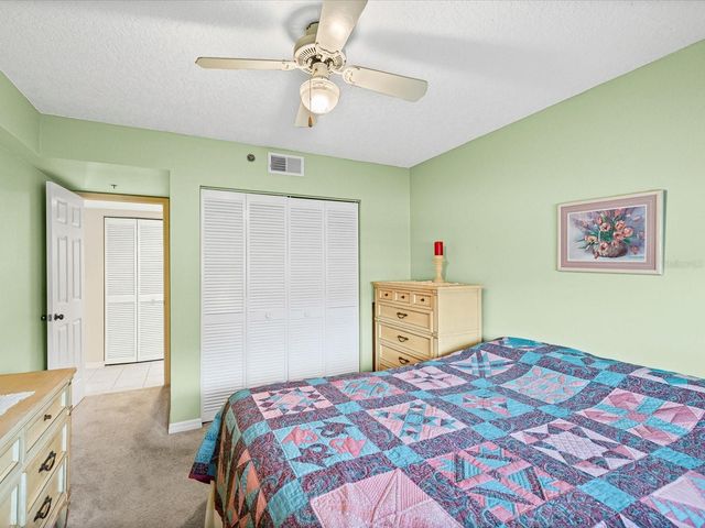 9461 HARBOR GREENS WAY 207, Seminole, FL 33776