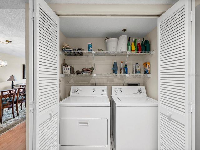 9461 HARBOR GREENS WAY 207, Seminole, FL 33776