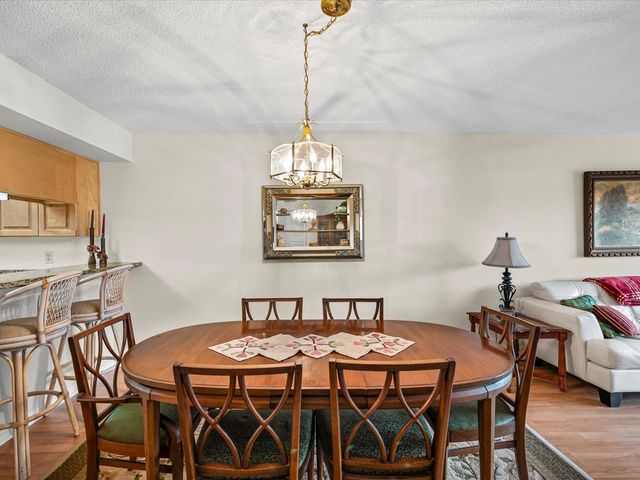 9461 HARBOR GREENS WAY 207, Seminole, FL 33776