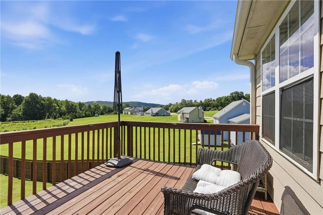 8241 Mountain Glen Drive, Clermont, GA 30527