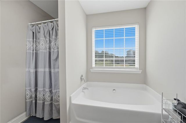 8241 Mountain Glen Drive, Clermont, GA 30527