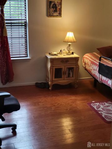 1002 Hidden Village Drive, Perth Amboy, NJ 08861