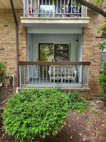 1002 Hidden Village Drive, Perth Amboy, NJ 08861