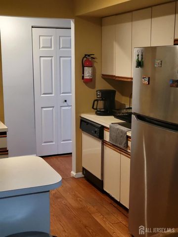 1002 Hidden Village Drive, Perth Amboy, NJ 08861