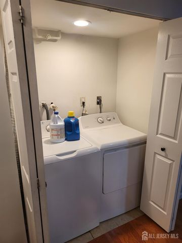 1002 Hidden Village Drive, Perth Amboy, NJ 08861