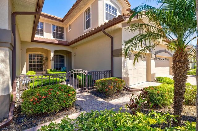 8227 MIRAMAR WAY 104, Lakewood Ranch, FL 34202