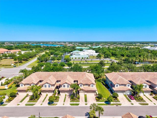 8227 MIRAMAR WAY 104, Lakewood Ranch, FL 34202