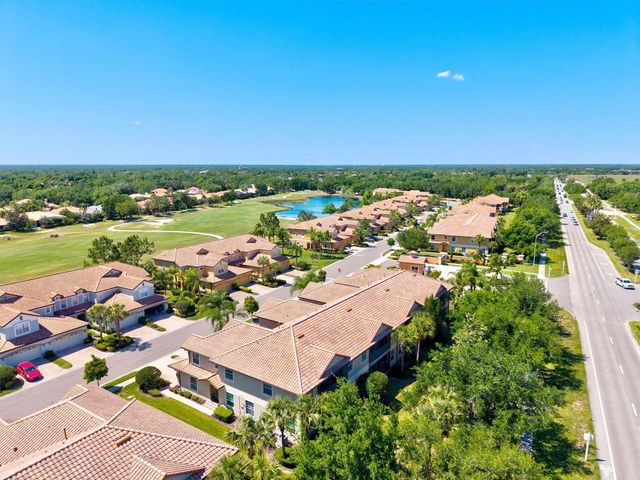8227 MIRAMAR WAY 104, Lakewood Ranch, FL 34202