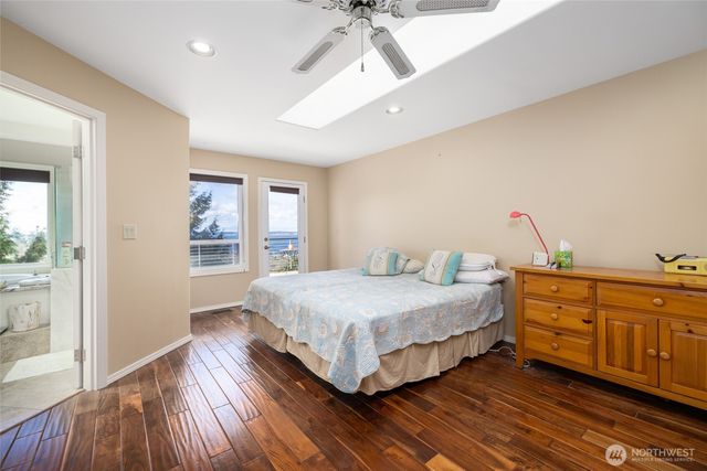 987 NW Camano Drive, Camano Island, WA 98282