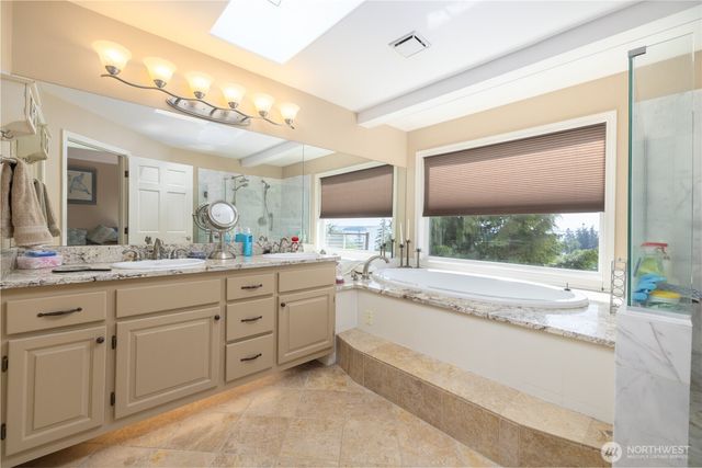 987 NW Camano Drive, Camano Island, WA 98282