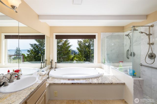 987 NW Camano Drive, Camano Island, WA 98282