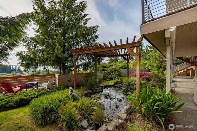 987 NW Camano Drive, Camano Island, WA 98282