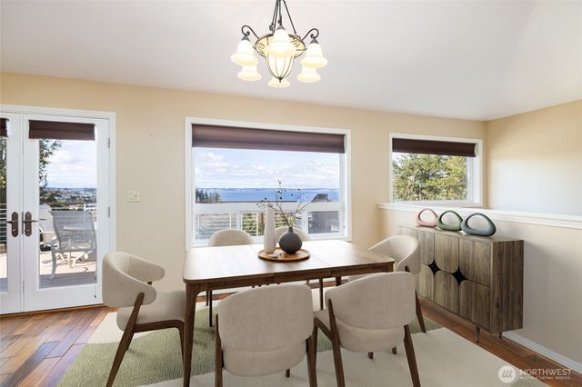 987 NW Camano Drive, Camano Island, WA 98282