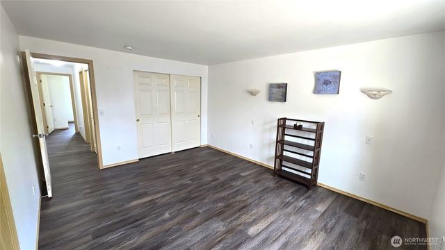 8422 176th Street NE, Arlington, WA 98223