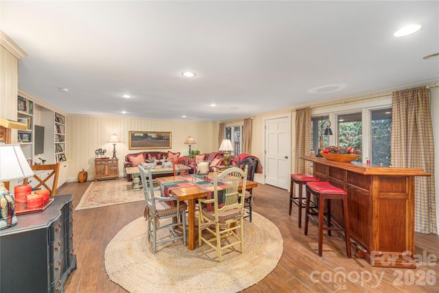 38 Laurelwood Lane, Waynesville, NC 28786