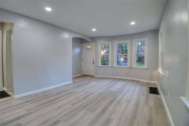 508 SMITHSON Avenue, Erie, PA 16511