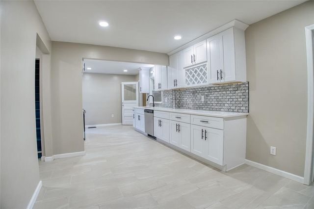 508 SMITHSON Avenue, Erie, PA 16511