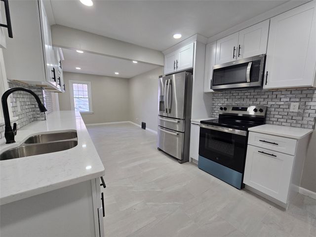 508 SMITHSON Avenue, Erie, PA 16511