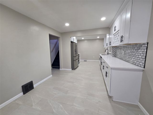 508 SMITHSON Avenue, Erie, PA 16511