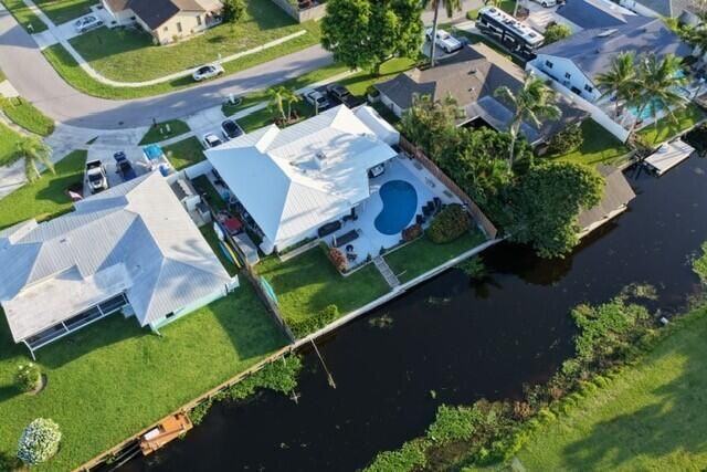1201 SW 25TH Avenue, Boynton Beach, FL 33426