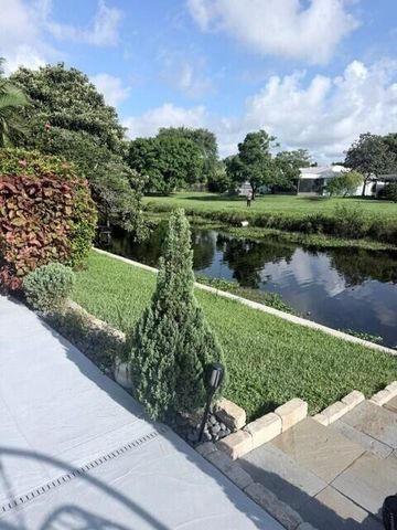 1201 SW 25TH Avenue, Boynton Beach, FL 33426