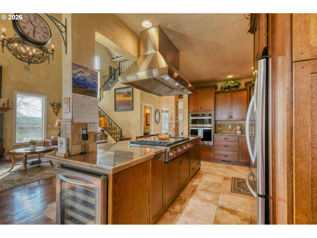 370 RILEY Ln, Adams, OR 97810