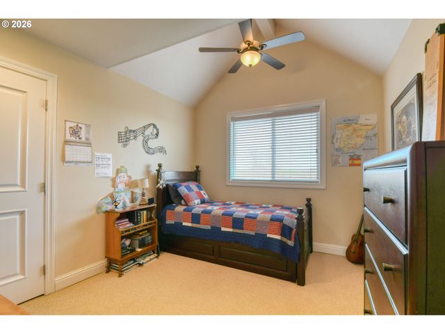 370 RILEY Ln, Adams, OR 97810