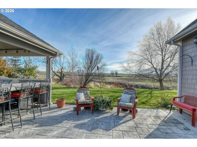 370 RILEY Ln, Adams, OR 97810