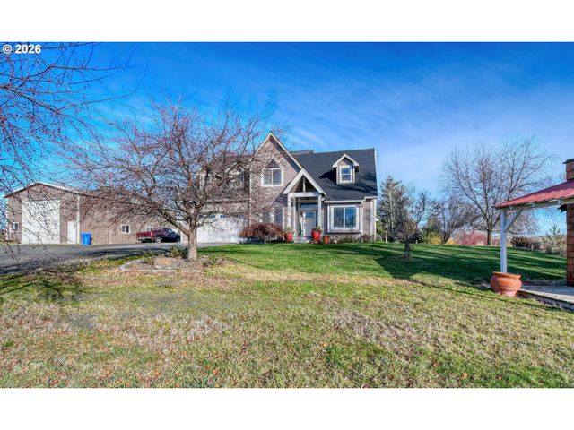 370 RILEY Ln, Adams, OR 97810