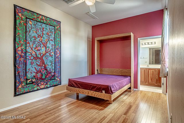 991 W Calle Artistica, Green Valley, AZ 85614