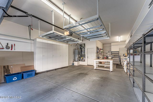 991 W Calle Artistica, Green Valley, AZ 85614