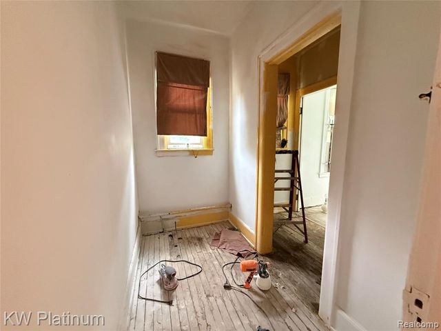 4235 Van Dyke Street, Detroit, MI 48214
