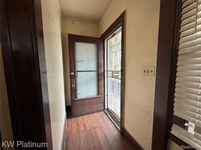 4235 Van Dyke Street, Detroit, MI 48214