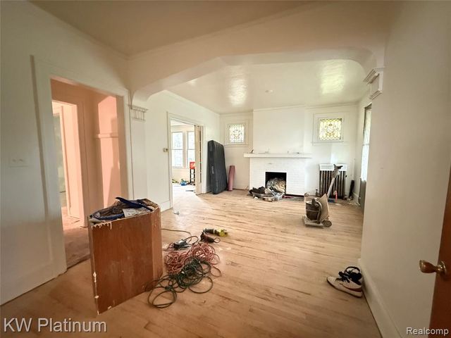 4235 Van Dyke Street, Detroit, MI 48214