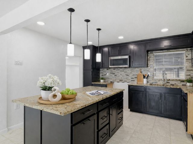 107 Sussex, San Antonio, TX 78221