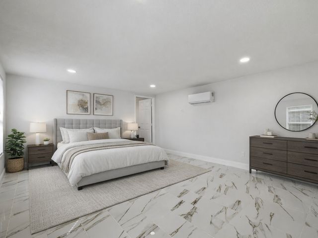 107 Sussex, San Antonio, TX 78221