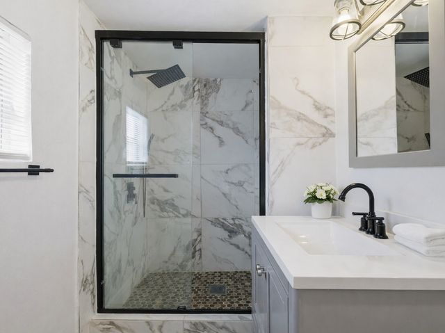 107 Sussex, San Antonio, TX 78221