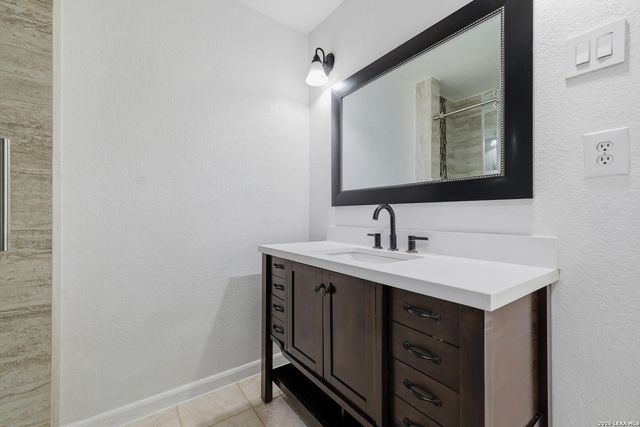 107 Sussex, San Antonio, TX 78221