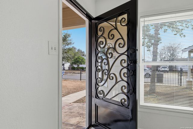 107 Sussex, San Antonio, TX 78221