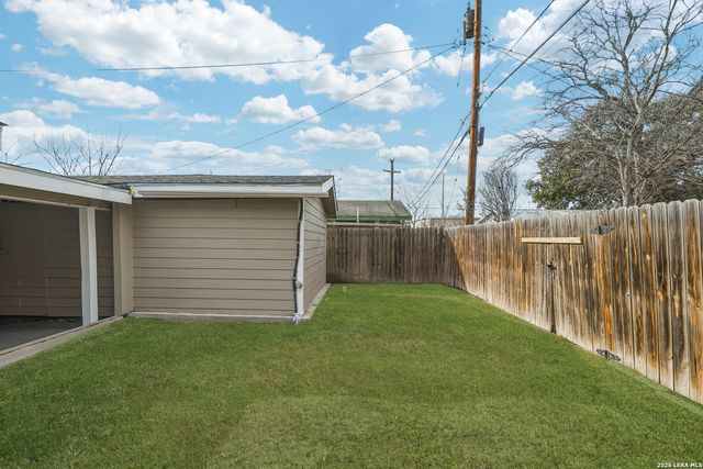 107 Sussex, San Antonio, TX 78221