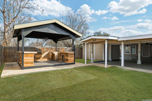 107 Sussex, San Antonio, TX 78221